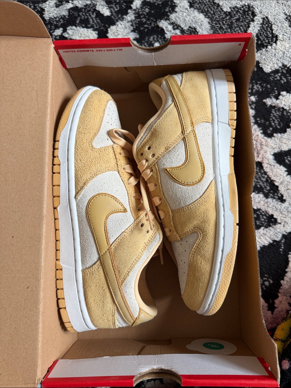 Nike Womenβs Yellow and Cream Low-Top Sneakers